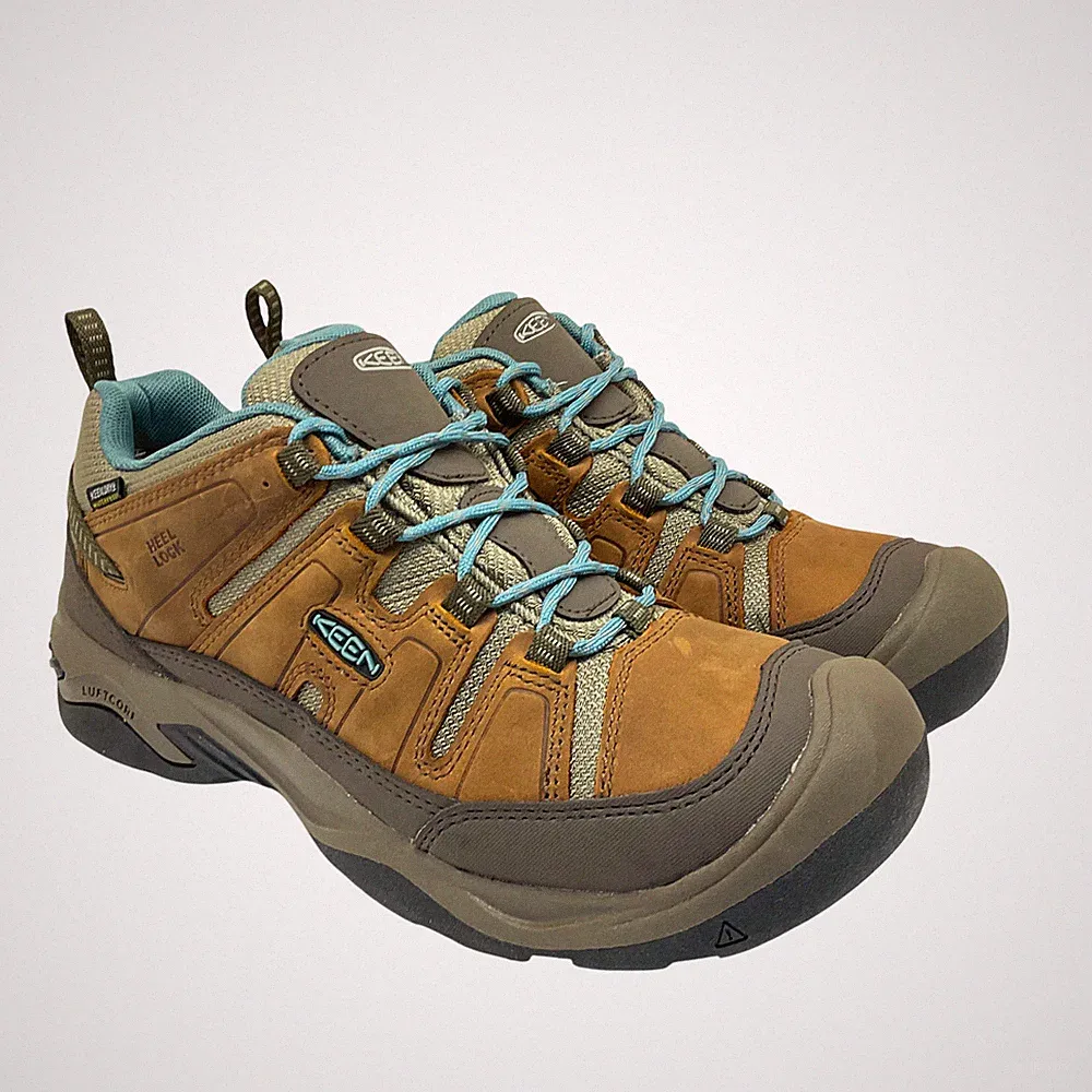 KEEN Women's Low-Cut Circadia WP Casual Hiking Shoes Brown/Turquoise Size 10M